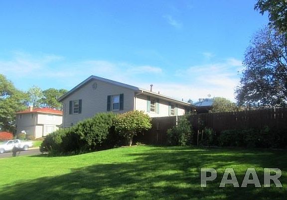 3rd image of 1856 W Teton Dr