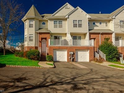 9 Cottage Court, Berkeley Heights, NJ, 07922