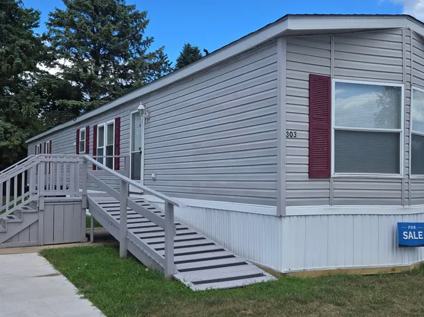 5232 E Broadway Rd #303, Mount Pleasant, MI 48858