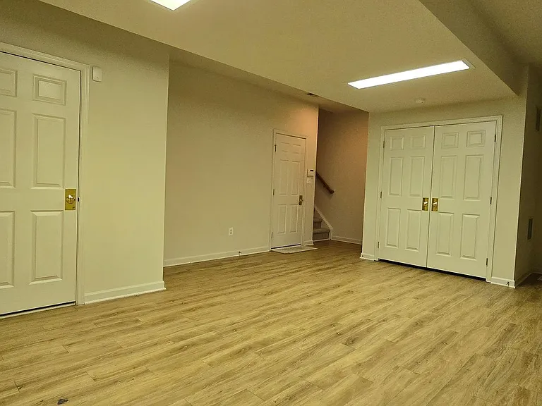 22614 Welborne Manor Sq — Photo 42