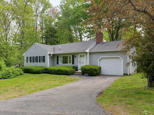 6 Acacia Road, Kennebunkport, ME 04046