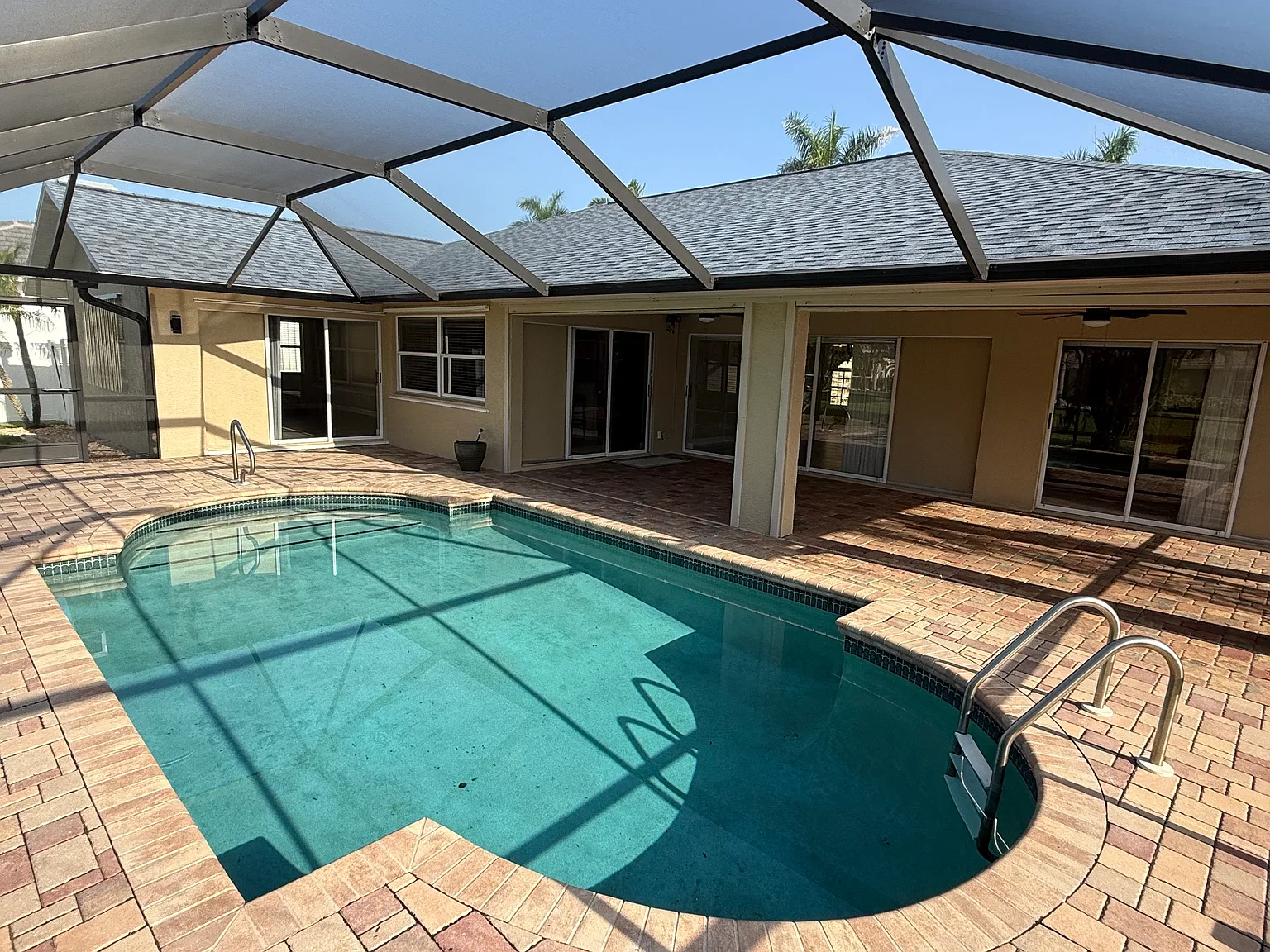 4 bed, 2183 sqft, $3,150 — Photo 3