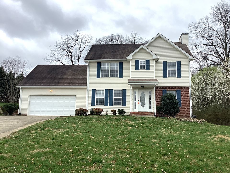 1st image of 210 Cody Ct