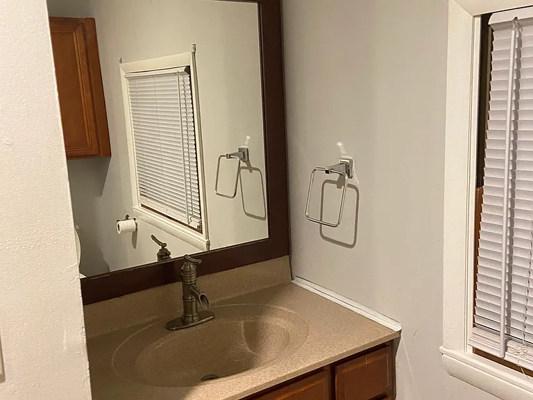 649 Beeber St — Photo 13