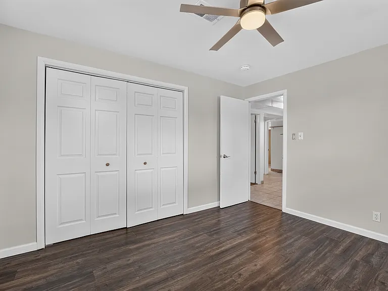 11509 Ogden St — Photo 20