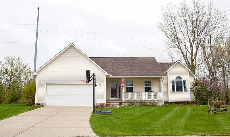1st image of 6066 Covey Ln
