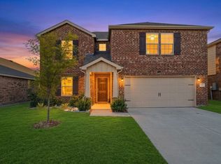 745 Brockwell Bnd, Forney, TX 75126