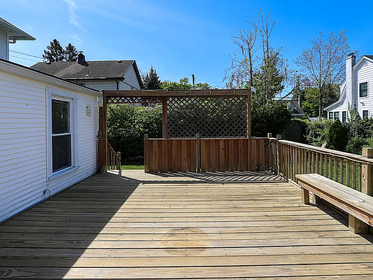 237 Fulton St — Photo 30