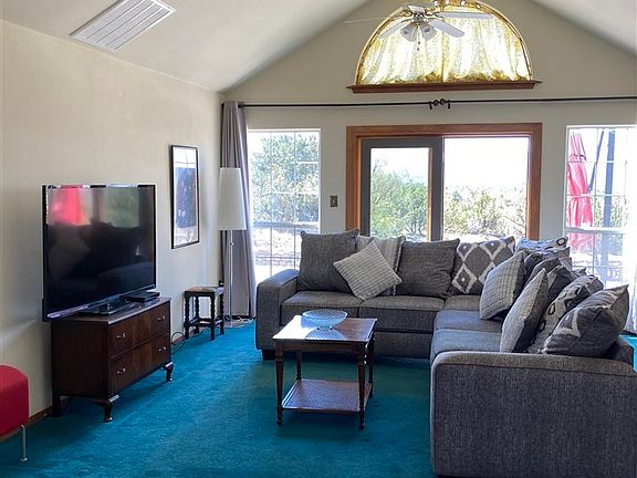 5th image of 34 Amelia Ln