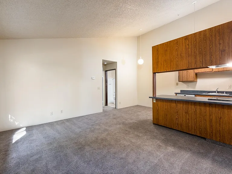 Coddingtown Mall Apartments — Photo 13