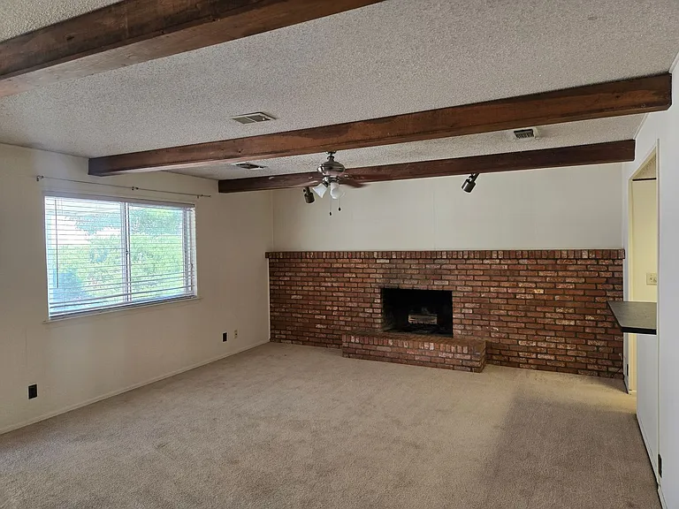 11317 Baja Dr NE — Photo 5
