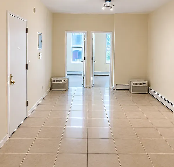 239 Kingston Ave #3 — Photo 2