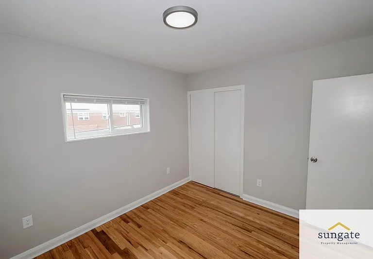 3427 N Point Rd — Photo 12
