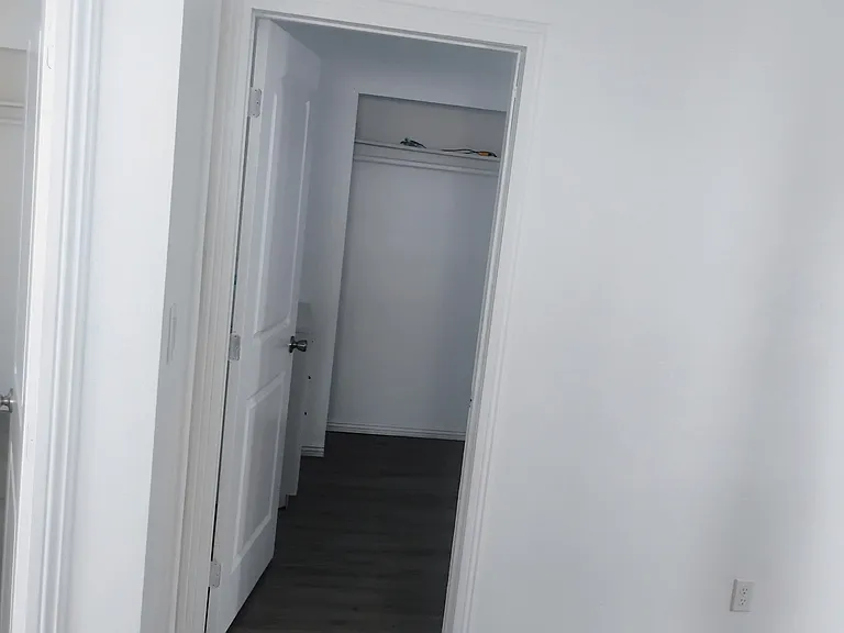 3835 Walnut Ave — Photo 8