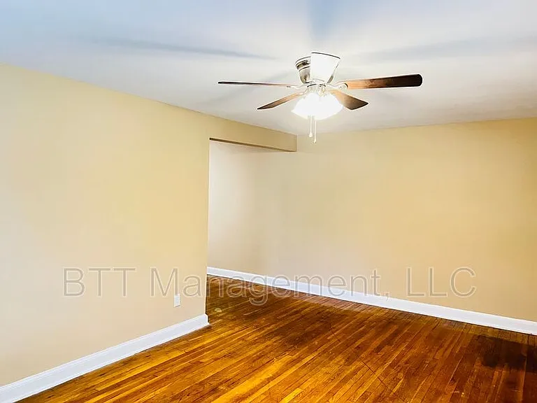 8717 Plymouth St #1 — Photo 32