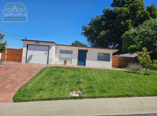 911 Patrick Dr, Pinole, CA 94564