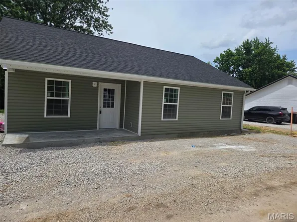 201 Golden Ct, Eolia, MO 63344