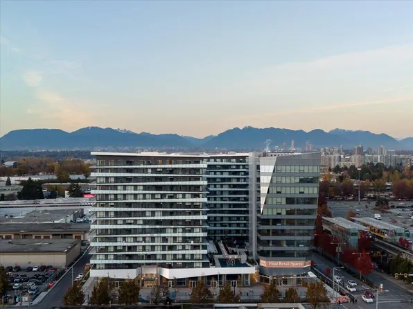 7977 Lansdowne Rd #Penthouse 1506, Richmond, BC V6X 0A1