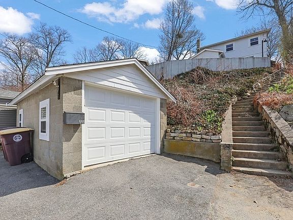 4th image of 111 Westminster Rd