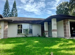 729 Munich St NW, Palm Bay, FL 32907