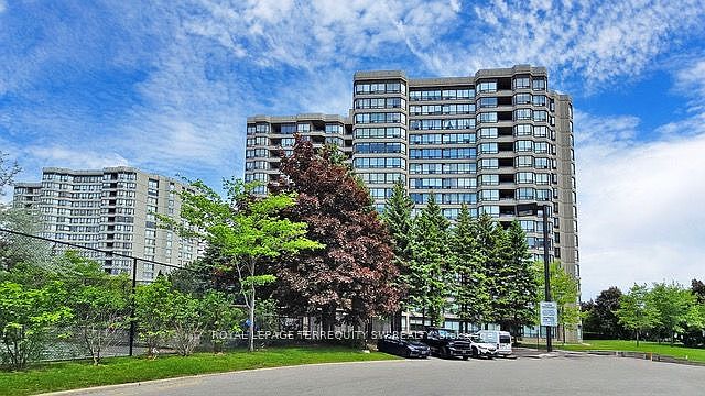 1st image of 7440 Bathurst St #512