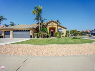 911 Spirit Lake Dr, Bakersfield, CA 93312