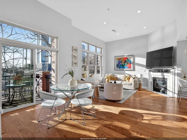 15 Warren St APT 125, Jersey City, NJ 07302