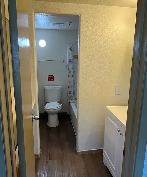 Sportsman's Royal Manor — Photo 13