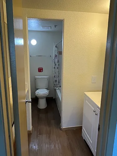 Floor plan 2 Bedroom Furnished Apartment