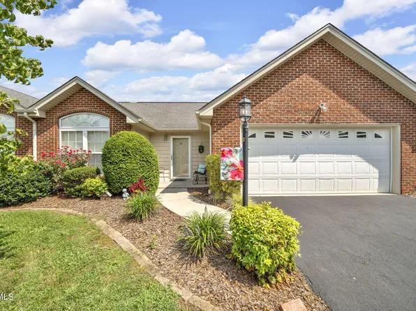 76 Boone Hill Ct #76, Johnson City, TN 37615