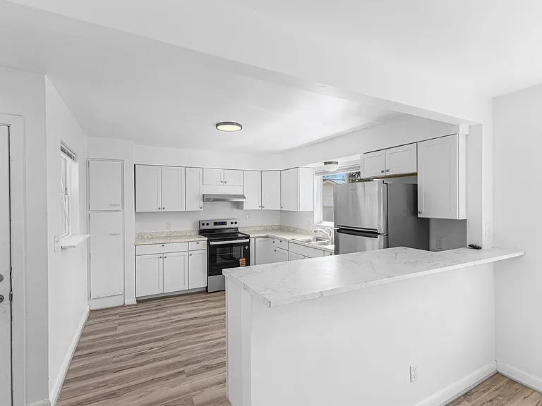 2635 Woodstock Rd — Photo 14
