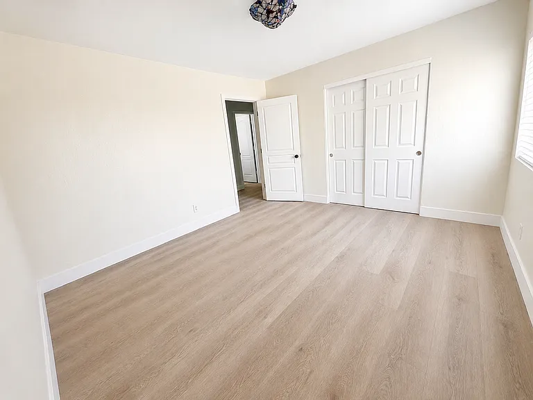 9541 W Frank Ave — Photo 21