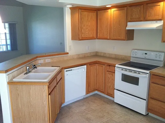 3693 S Creekwood Way — Photo 3