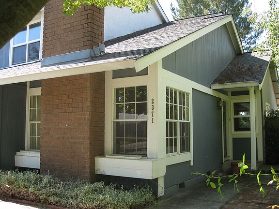 4th image of 2371 Stonehouse Dr