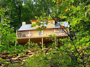 1133 Hickory Acres Rd, Hendersonville, NC 28792