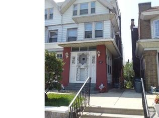 6118 Carpenter St, Philadelphia, PA 19143
