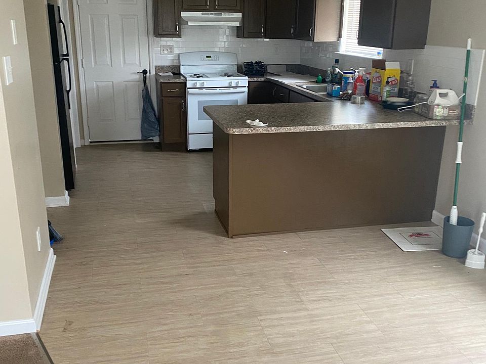 2nd image of 2039 S East Blvd APT B