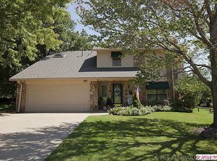 8409 S 8th St, Broken Arrow, OK 74011