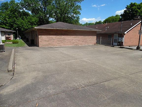 4th image of 316 Ingleside Ave #A-f