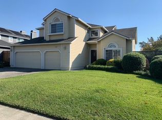 1724 E Madison St, Petaluma, CA 94954
