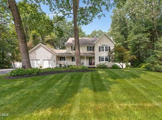 22 Oak View Dr, Fort Edward, NY 12828