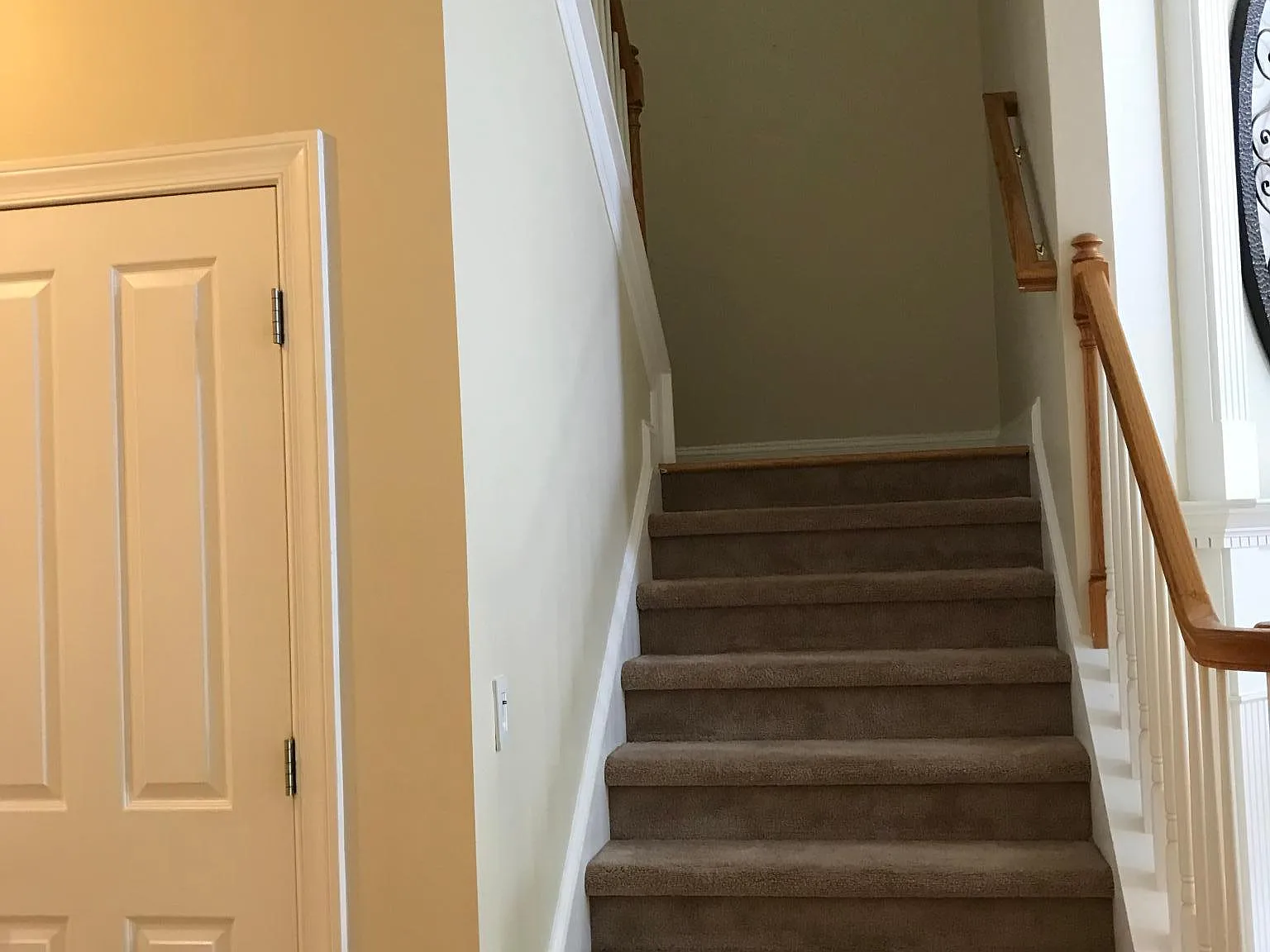 3 bed, 2066 sqft, $3,100 — Photo 4