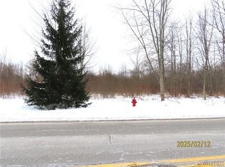 Tonawanda Creek Rd #15, Clarence Center, NY 14032