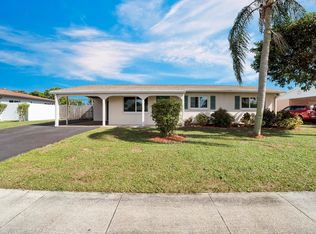 432 Inglewood Dr, Palm Springs, FL 33461