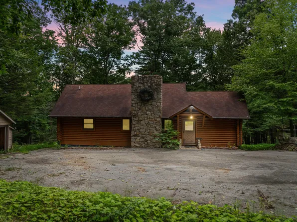 450 Hemlock Rd, Clearfield, PA 16830