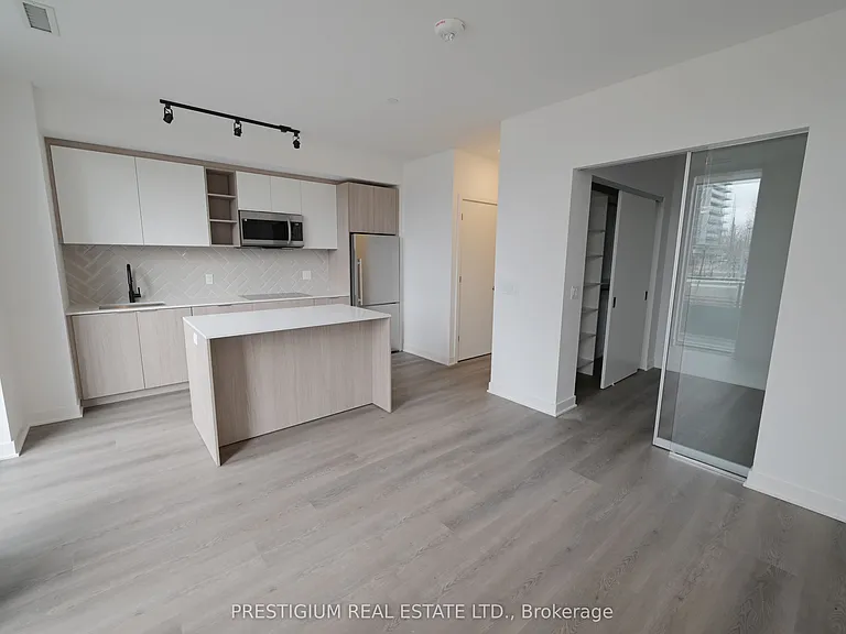 36 Zorra St #102 — Photo 2