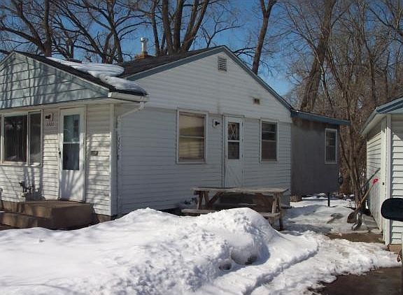 2nd image of 1421 Mechanic Ave