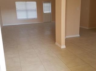 2121 NW 10th St, Cape Coral, FL 33993