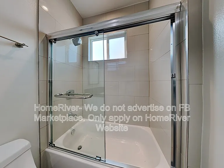 5749.5 Klump Ave — Photo 8