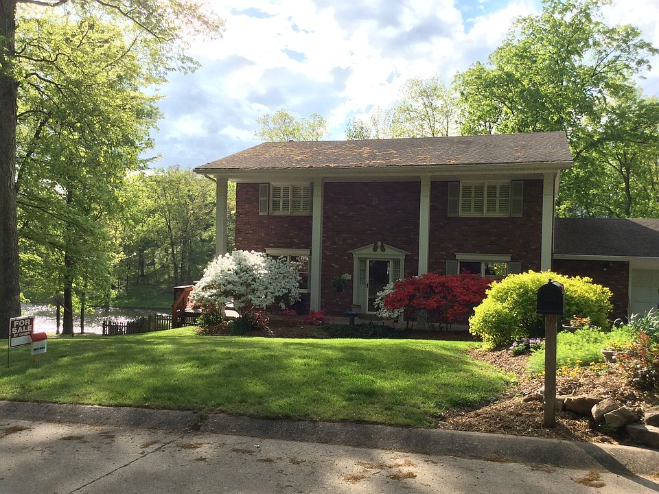 1st image of 3237 Lakewood Dr